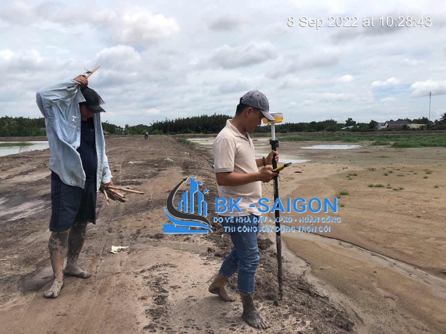 Đo vẽ hiện trạng cắm mốc ranh phường Long Phước